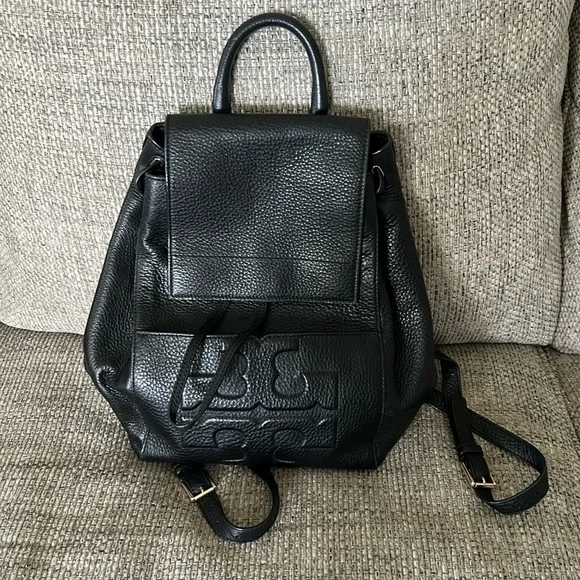 Tory Burch | Bags | Tory Burch Bombe T Logo Flap Leather  display picture 3